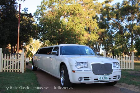 Chrysler 300C hire Perth