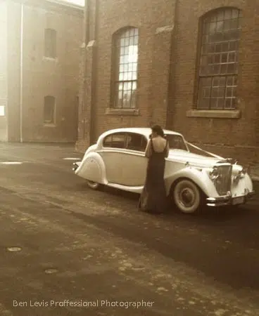 tania-and-justin-4 wedding car hire Perth