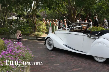 Bridgeleigh Reception Centre Wanneroo 4 jaguar mk5 convertible bridal car